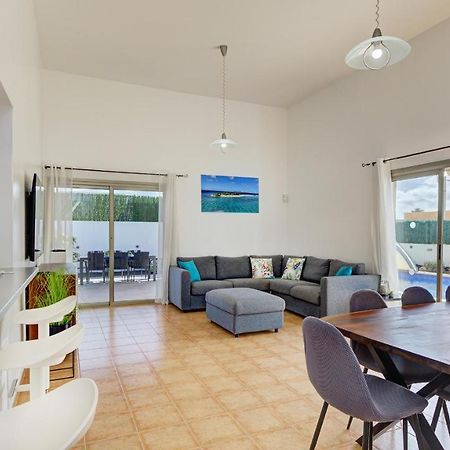 Villa Melissa Costa De Antigua Luaran gambar